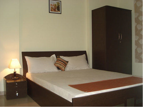 10 Blossoms Hospitality Services Ahmedabad Bagian luar foto